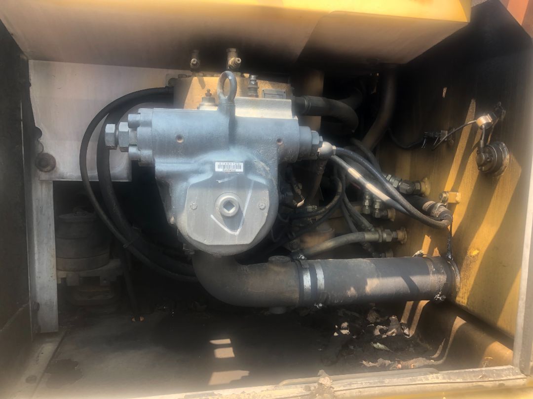 1997 KOMATSU PC200LC-6LE - Image 27